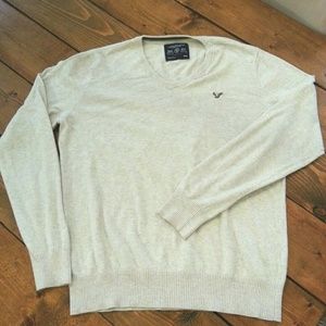 American Eagle sweater